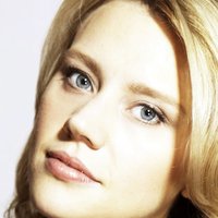 Kate McKinnon Çıplak