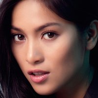 Kate Nhung Çıplak