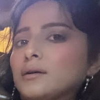 Kate Sharma Çıplak