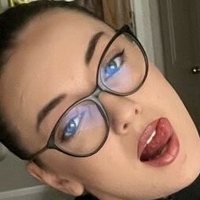 KateMeina Çıplak