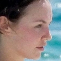 Kateri Dion Çıplak