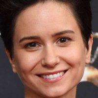 Katherine Waterston Çıplak