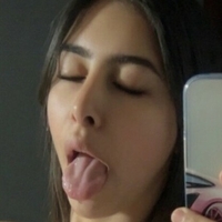 Katiaofficielle Çıplak