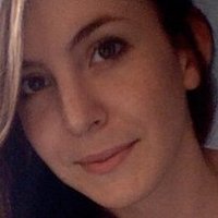 Katie Blake Çıplak