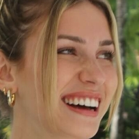 Katie Feeney Çıplak