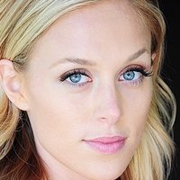 Katie Gunderson Çıplak