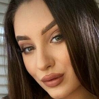 katnissa Çıplak