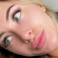 kattkennedy Çıplak