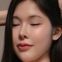 Kawintida Thuraphan Çıplak