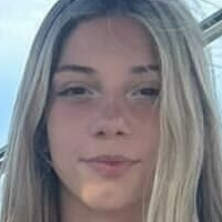 Kayla Fruit Çıplak