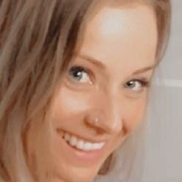 Kelly Gee Çıplak