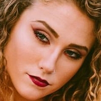 Kendall Ripetta Çıplak