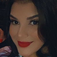 Kendall Secret Çıplak