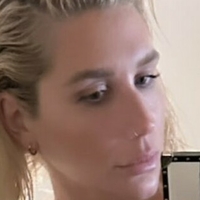 KeshaRose Çıplak