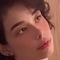 Khada Amanda Çıplak