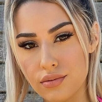 Kiara Zarafetas Çıplak