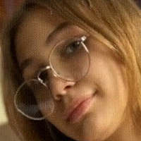 Kiki Bell Çıplak