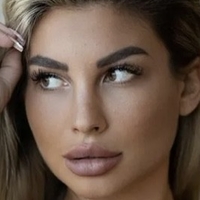 Kim Famous Çıplak