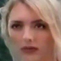 Kim Penn Çıplak