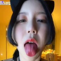 kimjeewoo529 Çıplak