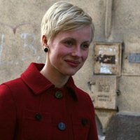 Kirsti Stubo Çıplak