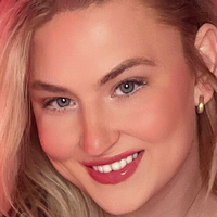 kloebby Çıplak