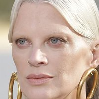 Kristen McMenamy Çıplak