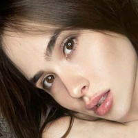 Kylie Bloom Çıplak