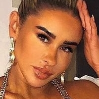 Lacey Montgomery Çıplak