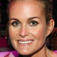 Laeticia Hallyday Çıplak