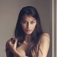 Lara Swiecicki Çıplak