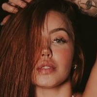 Larissa Cerqueira Çıplak