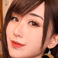 Larissa Rochefort Çıplak
