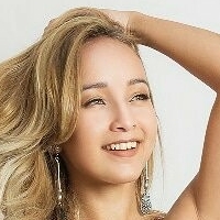 Larisse Farias Çıplak