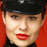 latexjuliana Çıplak