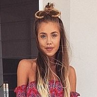 Laura Amy Çıplak