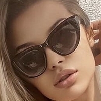 Laura Kalynych Çıplak