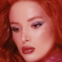 Laura May Gibbs Çıplak