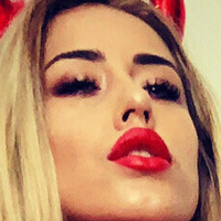 laurabae_ Çıplak