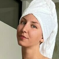 Lauragetshigh L Çıplak