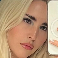 Laurel Arnell Cullen Çıplak