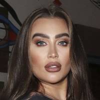 Lauren Goodger Çıplak