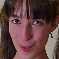 Layla von Hohensee Çıplak