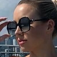 Leah Maria Klein Çıplak