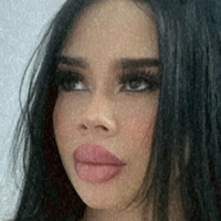 leisyniss Çıplak