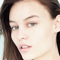 Lena Simonne Çıplak