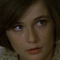 Leonora Fani Çıplak