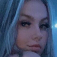 Lexi Bolt Çıplak