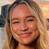 Lia Lewis Gribius Çıplak