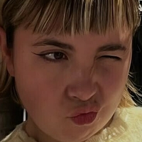 Lili Trifilio Çıplak